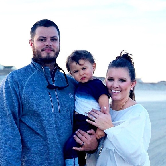 Meet your Posher, Danielle - Picture 1 of 1